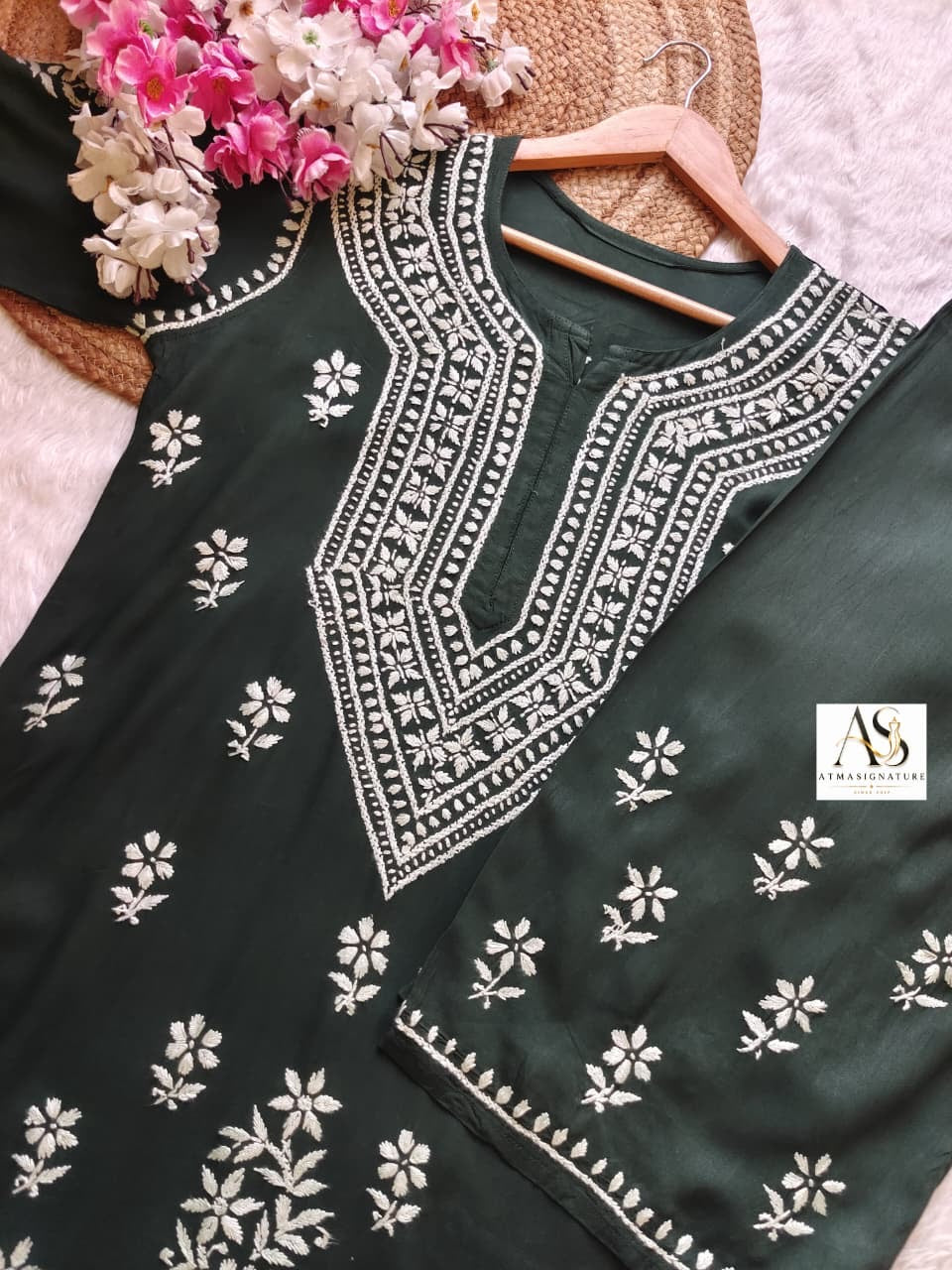 Mahira Chikankari Kurti & Palazzo Set ✨