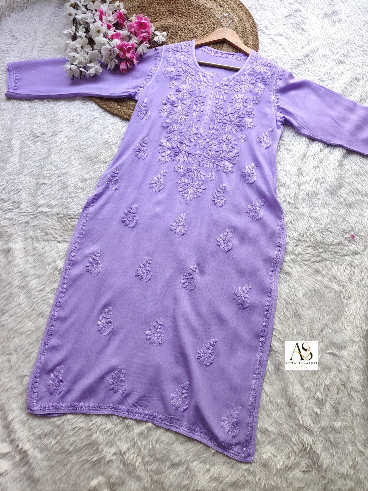 Haya Chikankari Kurti