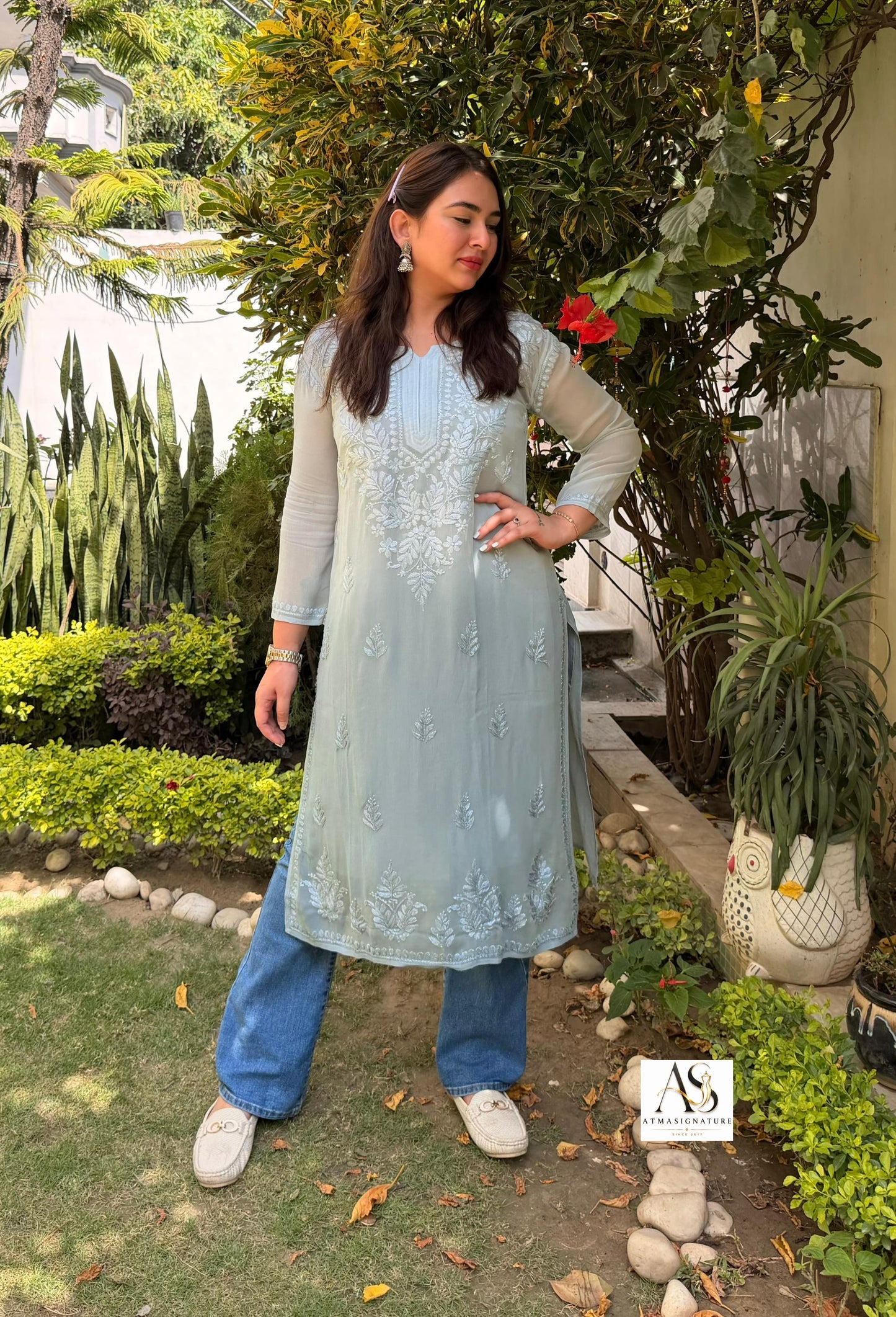 Unbeatable price-viscose georgette kurti with Inner