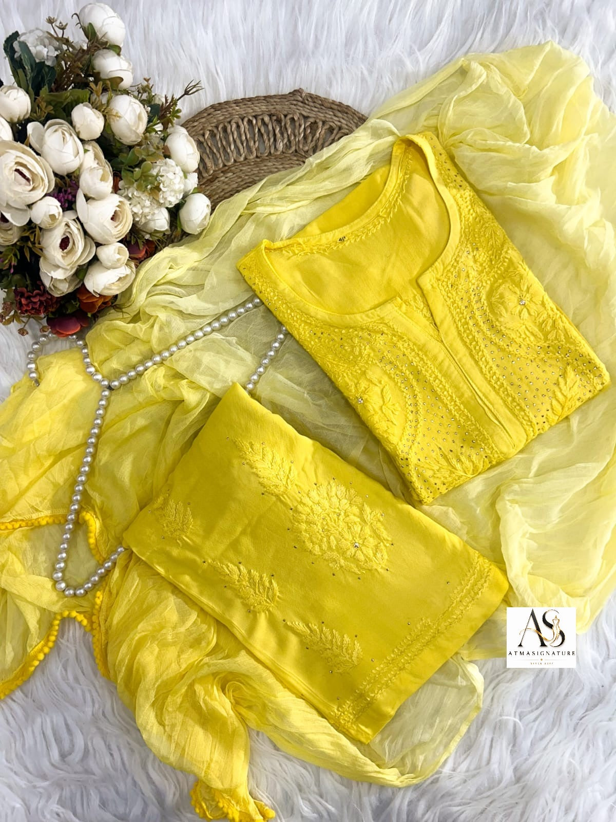 Mehreen Muqaish & Chikankari Suit Set