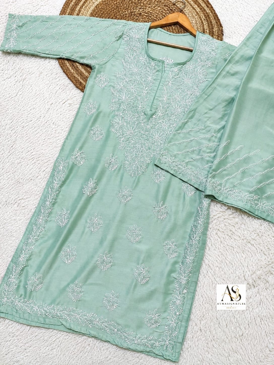 Swara Bhakiya Chikankari Coord Set