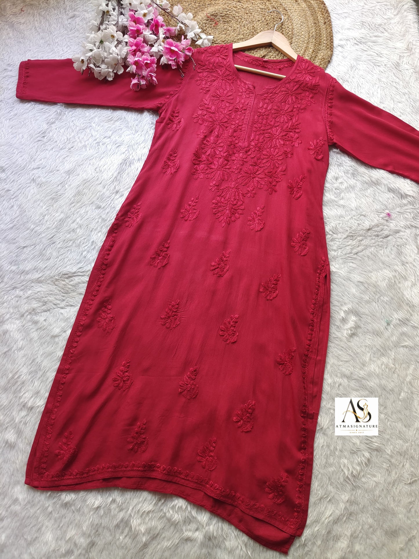 Haya Chikankari Kurti