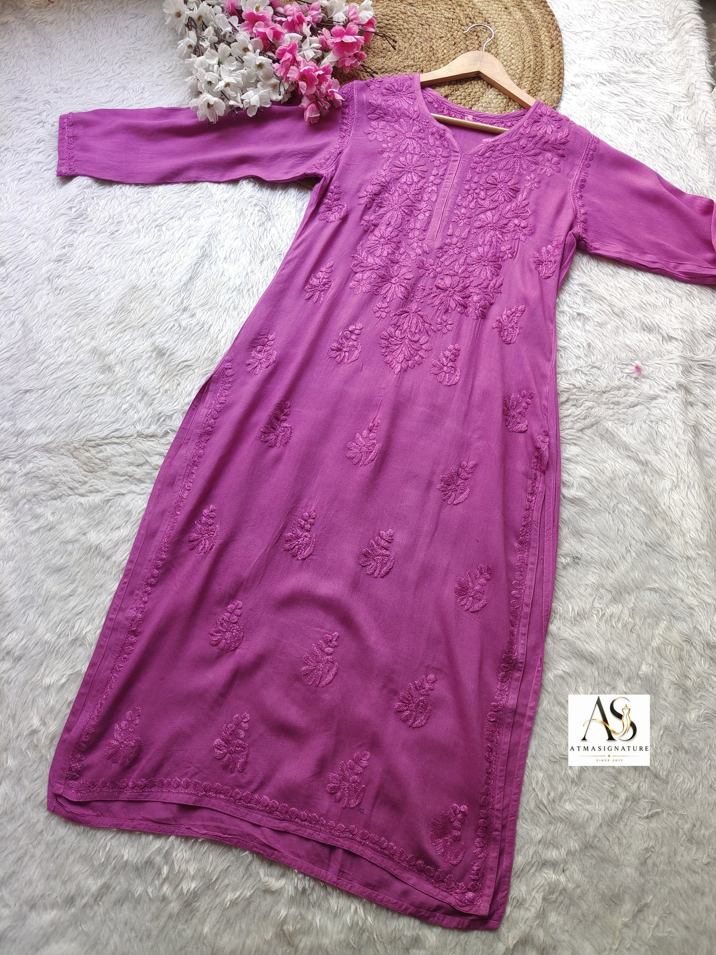 Haya Chikankari Kurti
