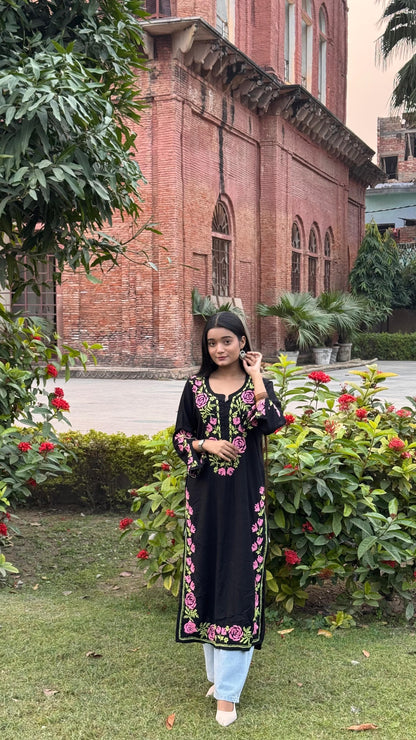 Hayat Elegant Chikankari Kurti