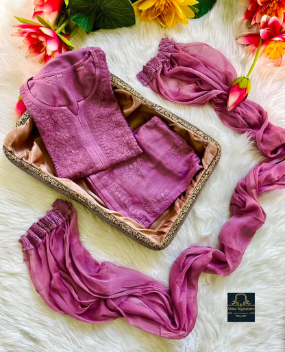 Swasika chikankari set