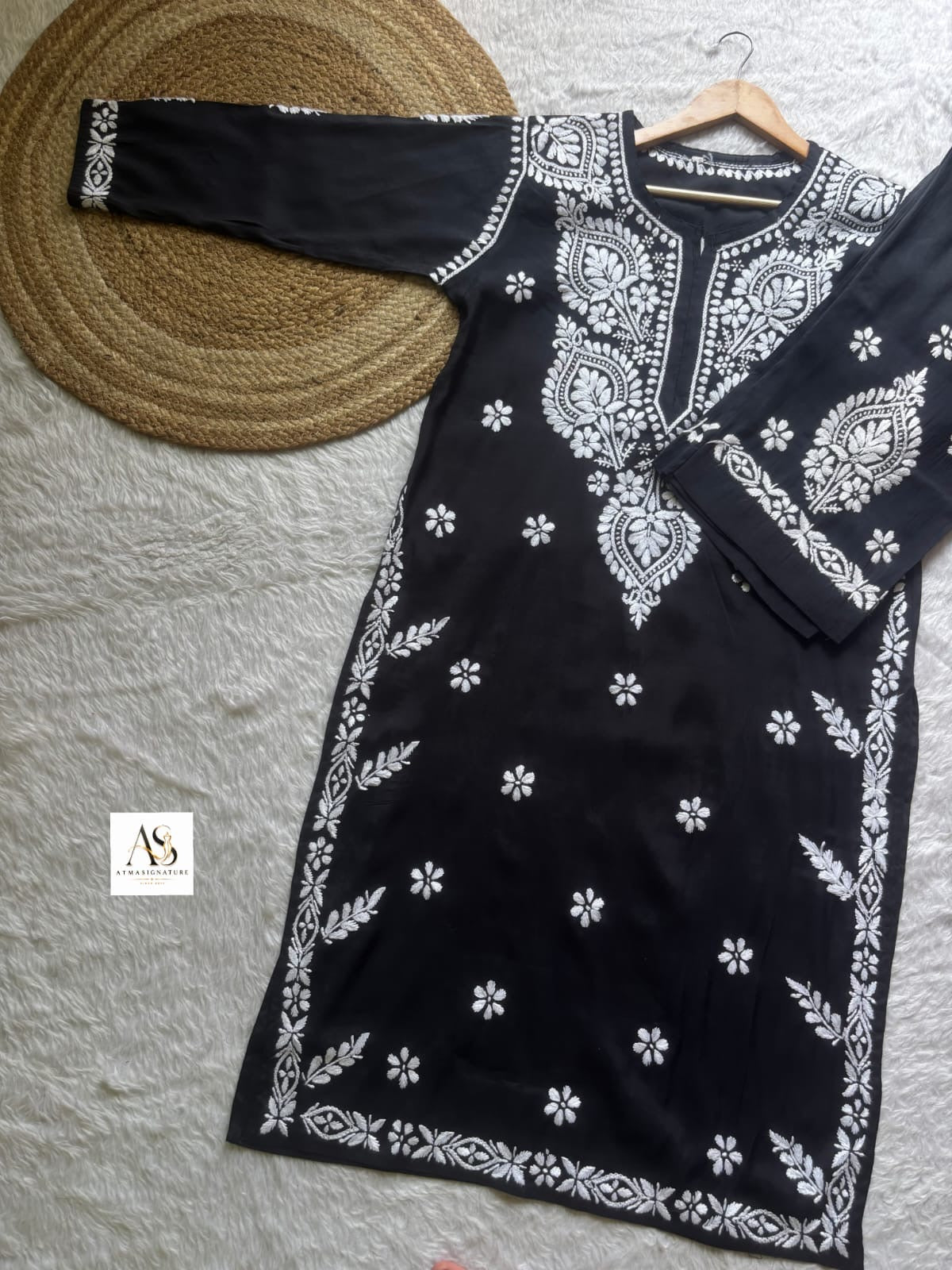 Sankalp Chanderi Chikankari set