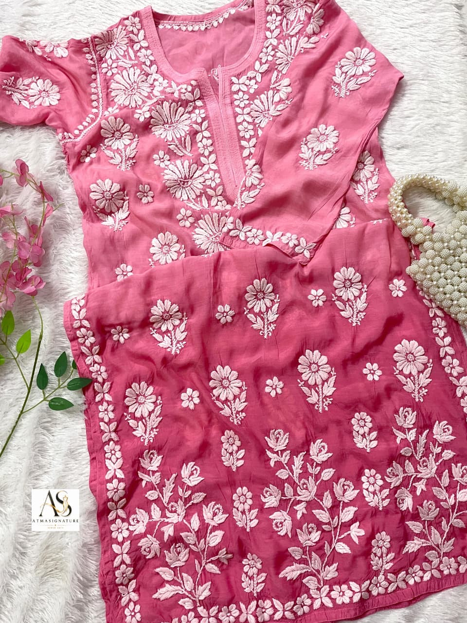 Premium muslin chikankari 3D kurti
