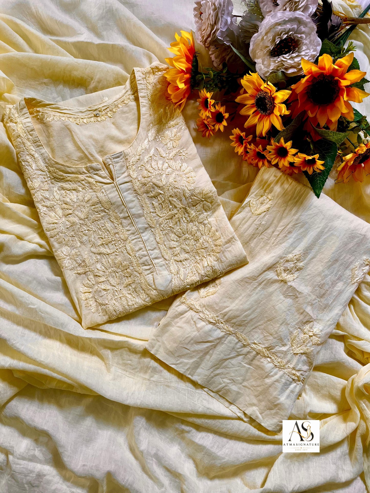 Sahira Soft Cotton Chikankari Short Kurti Suit Set✨