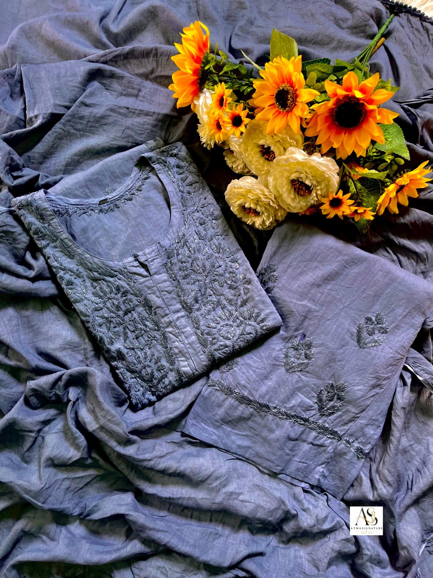 Sahira Soft Cotton Chikankari Short Kurti Suit Set✨