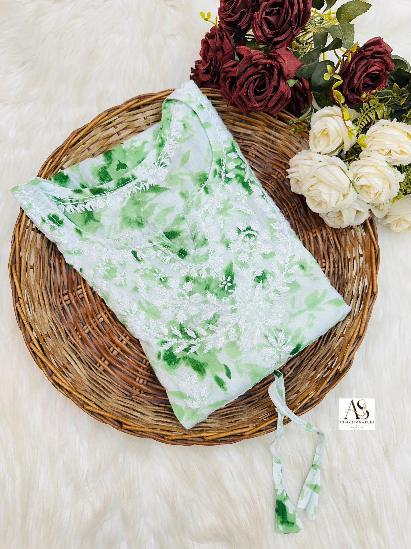 Jahana Chikankari Kaftan