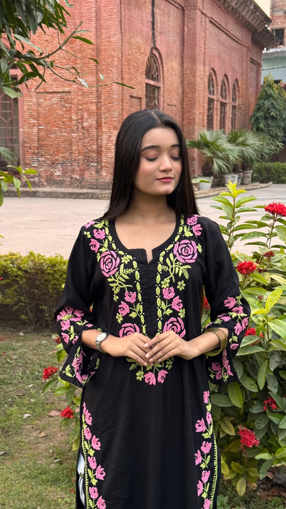 Hayat Elegant Chikankari Kurti
