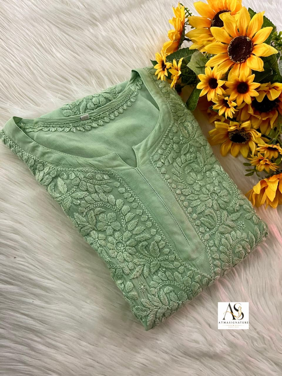 Zuleiha Premium Viscose Georgette Chikankari Kurti