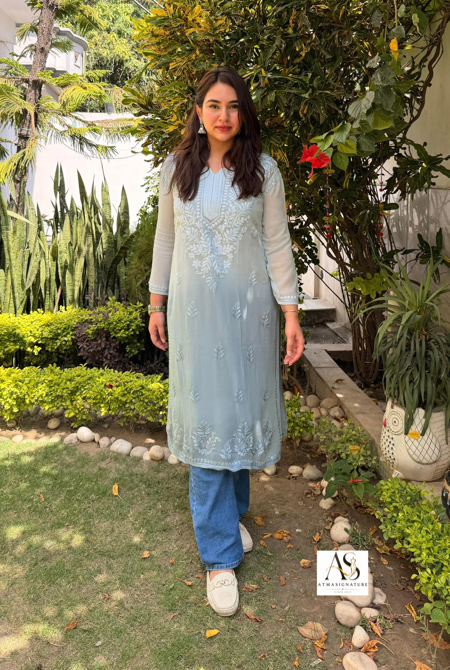 Unbeatable price-viscose georgette kurti with Inner