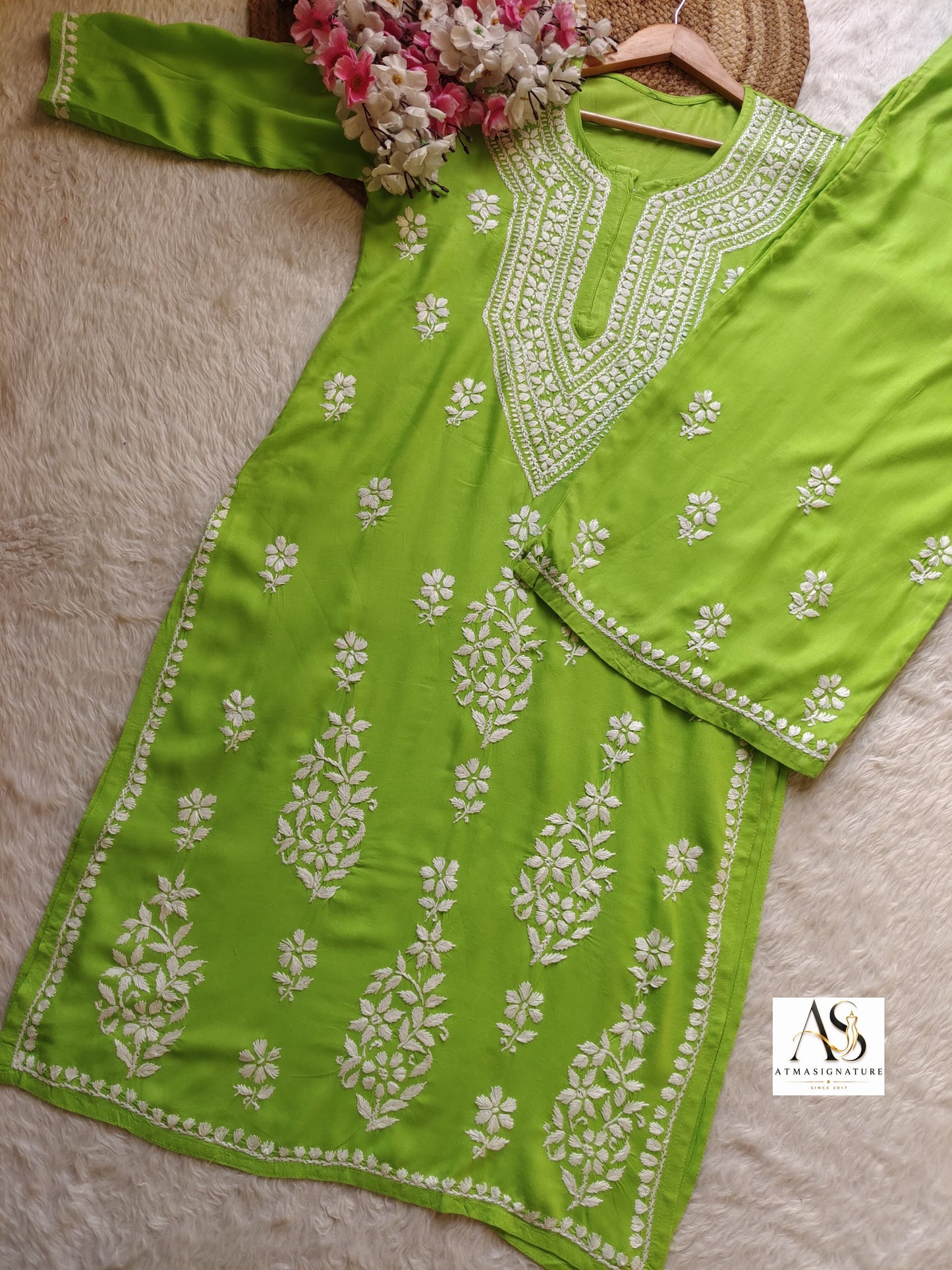 Mahira Chikankari Kurti & Palazzo Set ✨