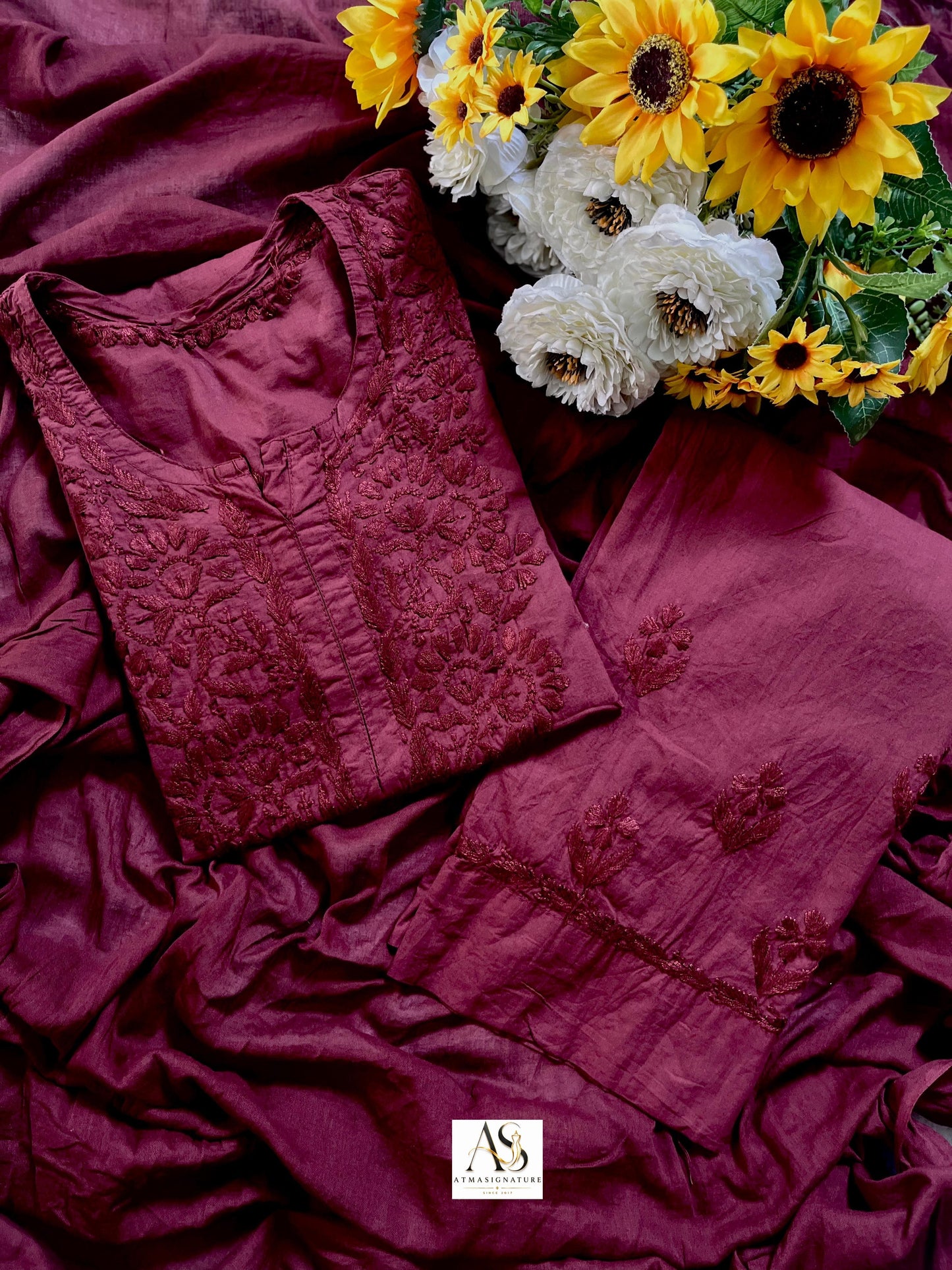 Sahira Soft Cotton Chikankari Short Kurti Suit Set✨