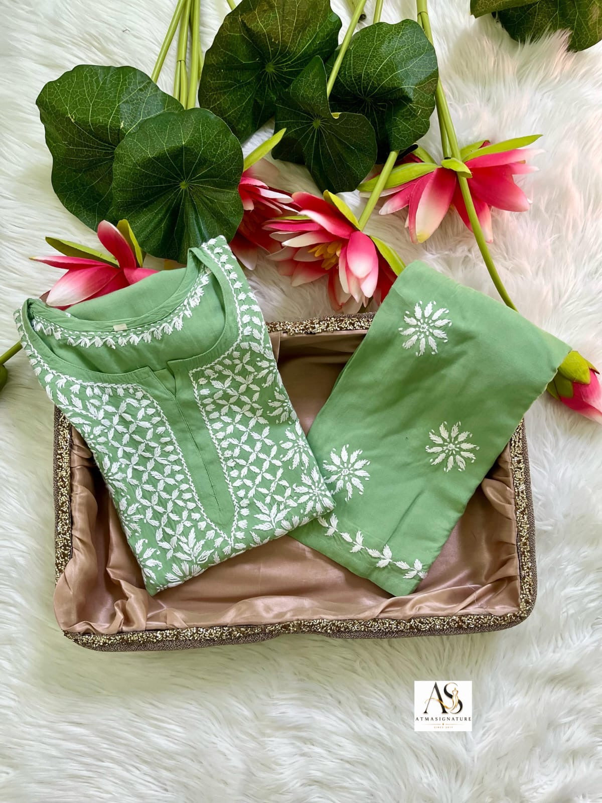 Zainab chikankari kurti palazzo set