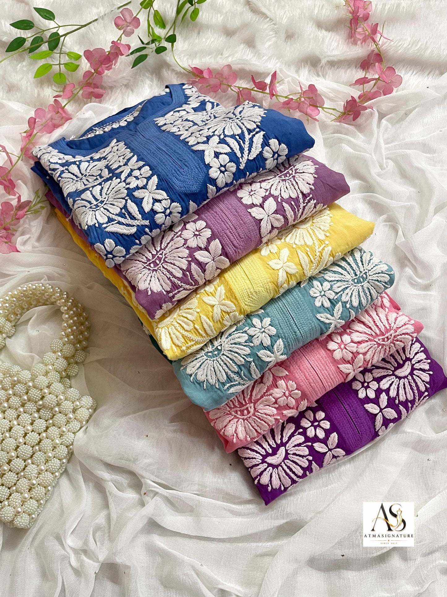 Premium muslin chikankari 3D kurti