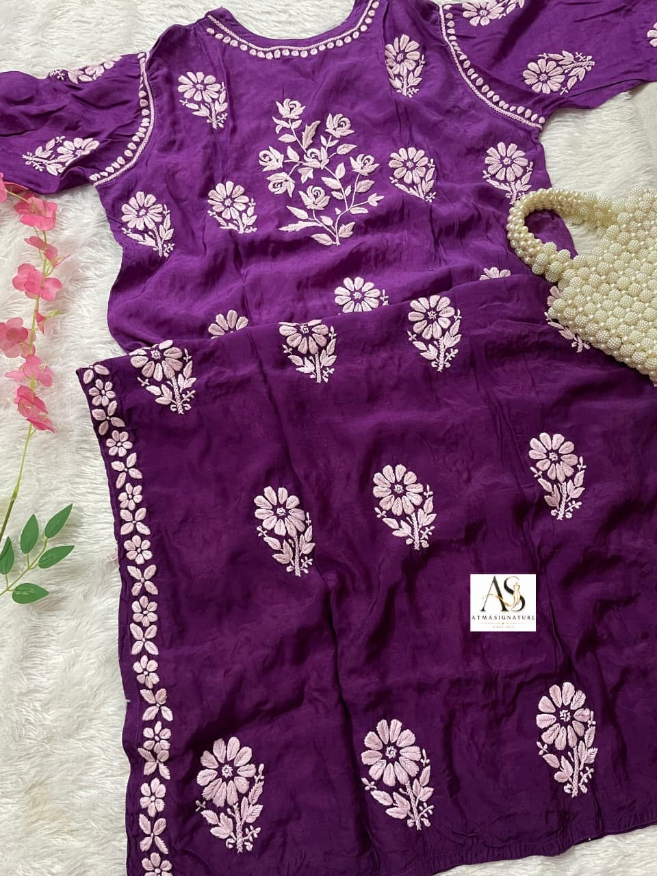 Premium muslin chikankari 3D kurti