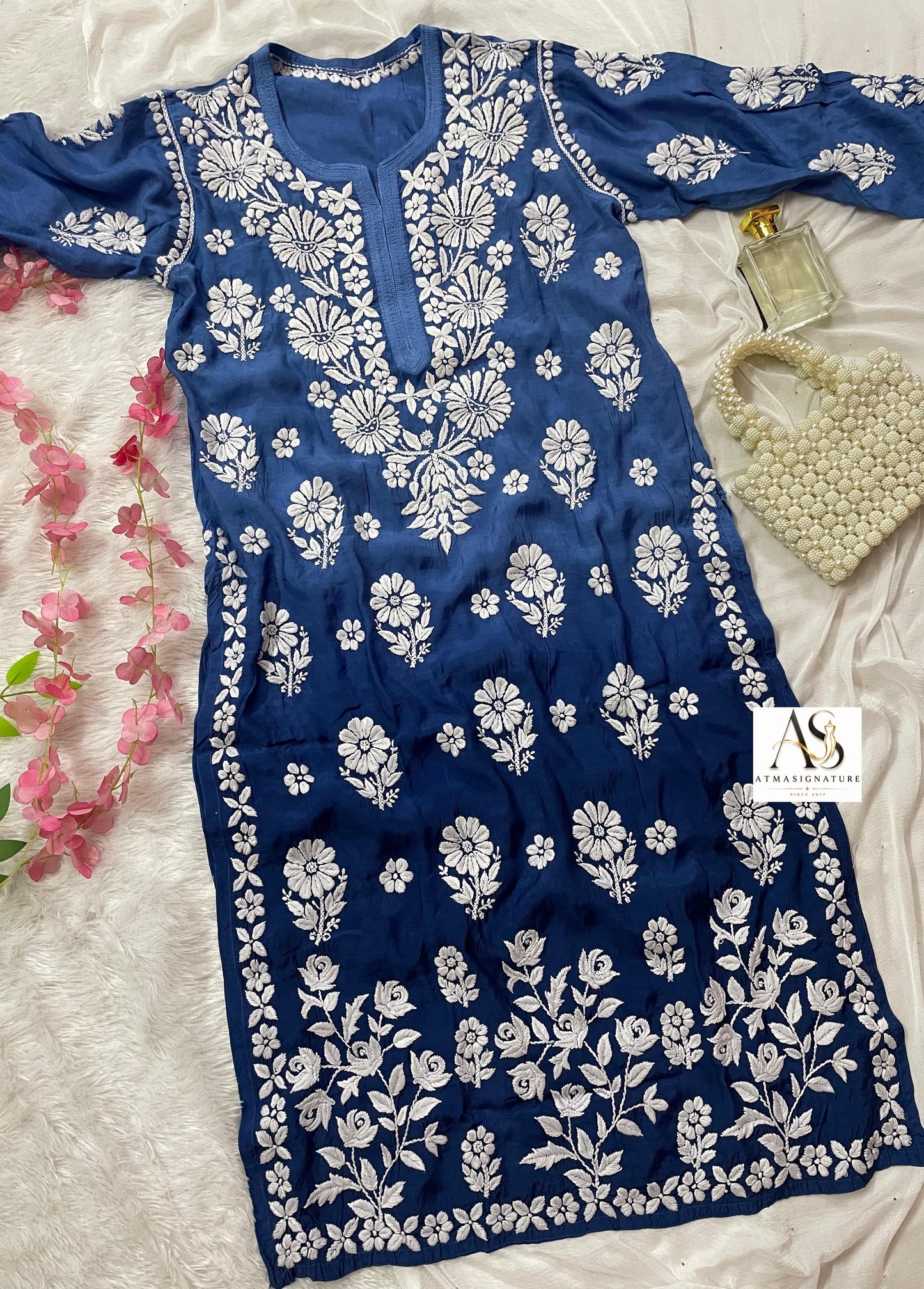 Premium muslin chikankari 3D kurti