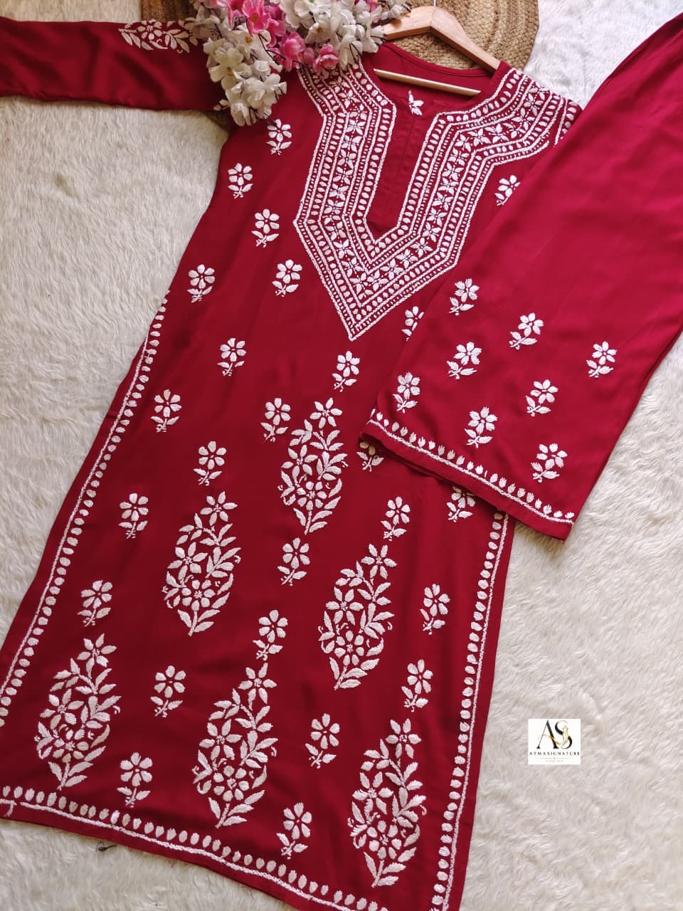 Mahira Chikankari Kurti & Palazzo Set ✨